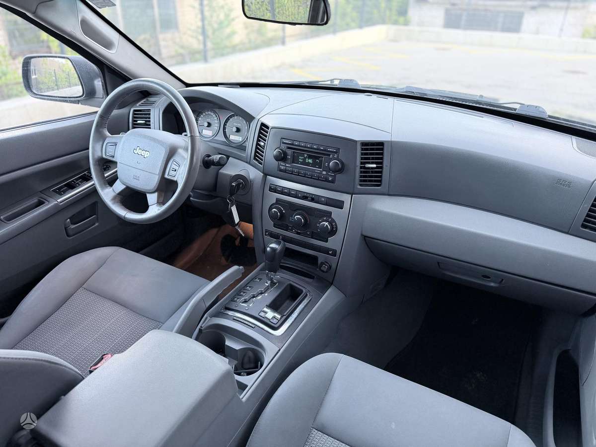 Jeep Grand 2008 — photo 10