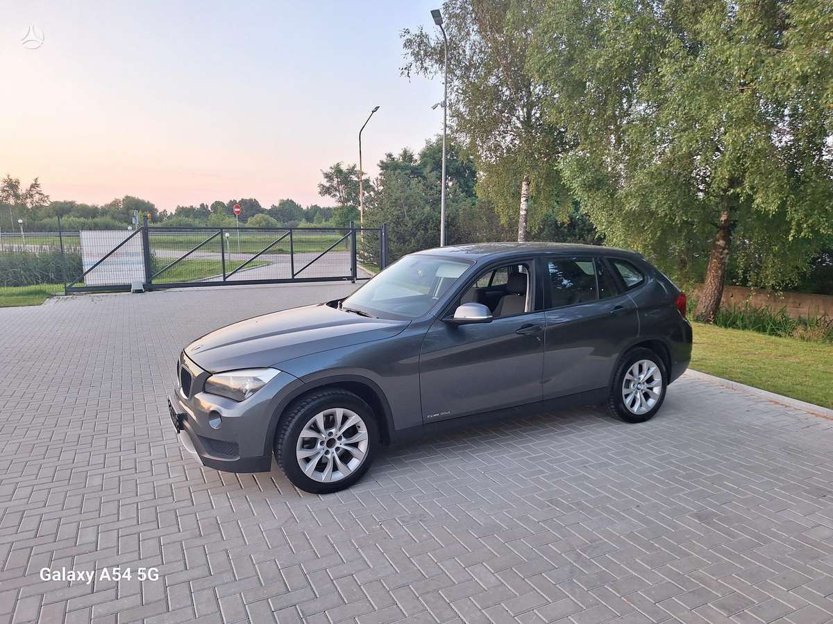 BMW X1 2014 — engine 1995 cm³, 143 HP (105kW)