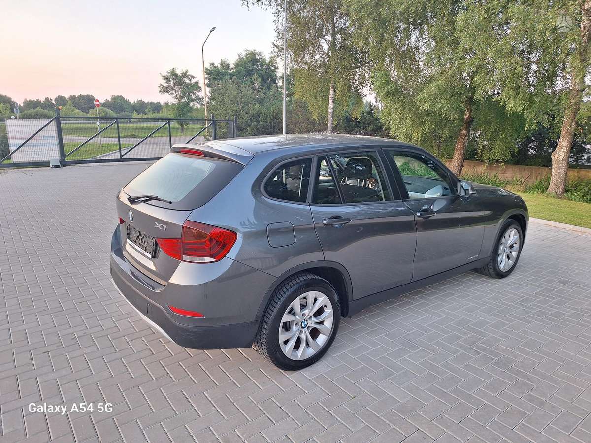 BMW X1 2014 — photo 5