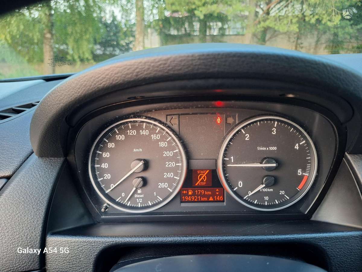 BMW X1 2014 — photo 8