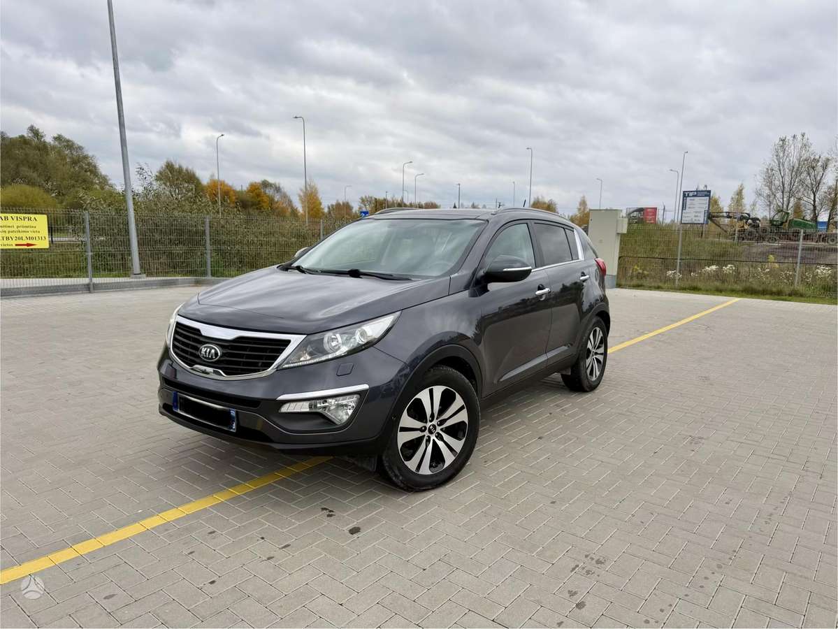 Kia Sportage 2014 — rear view