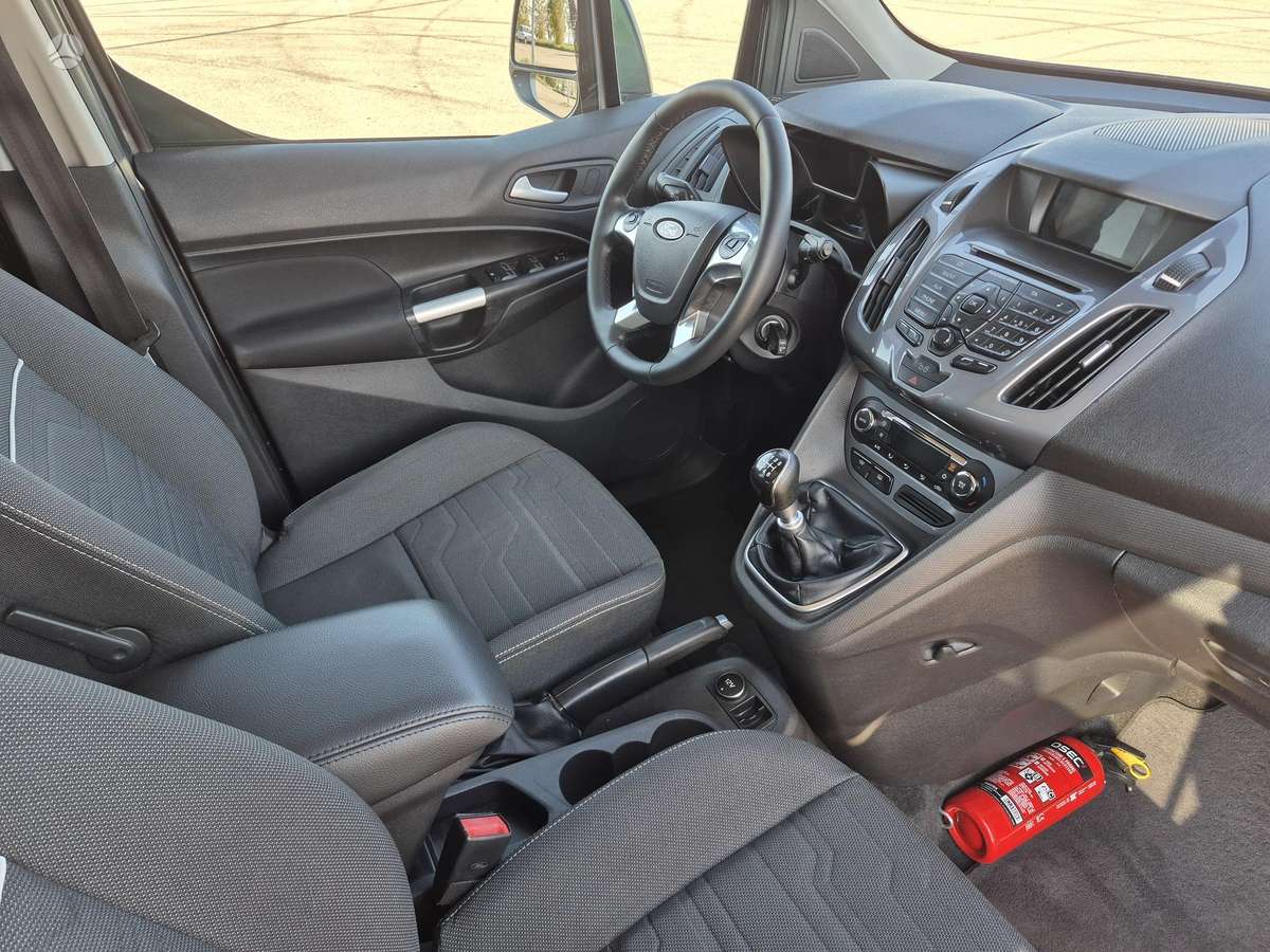 Ford Tourneo 2015 — фото 23
