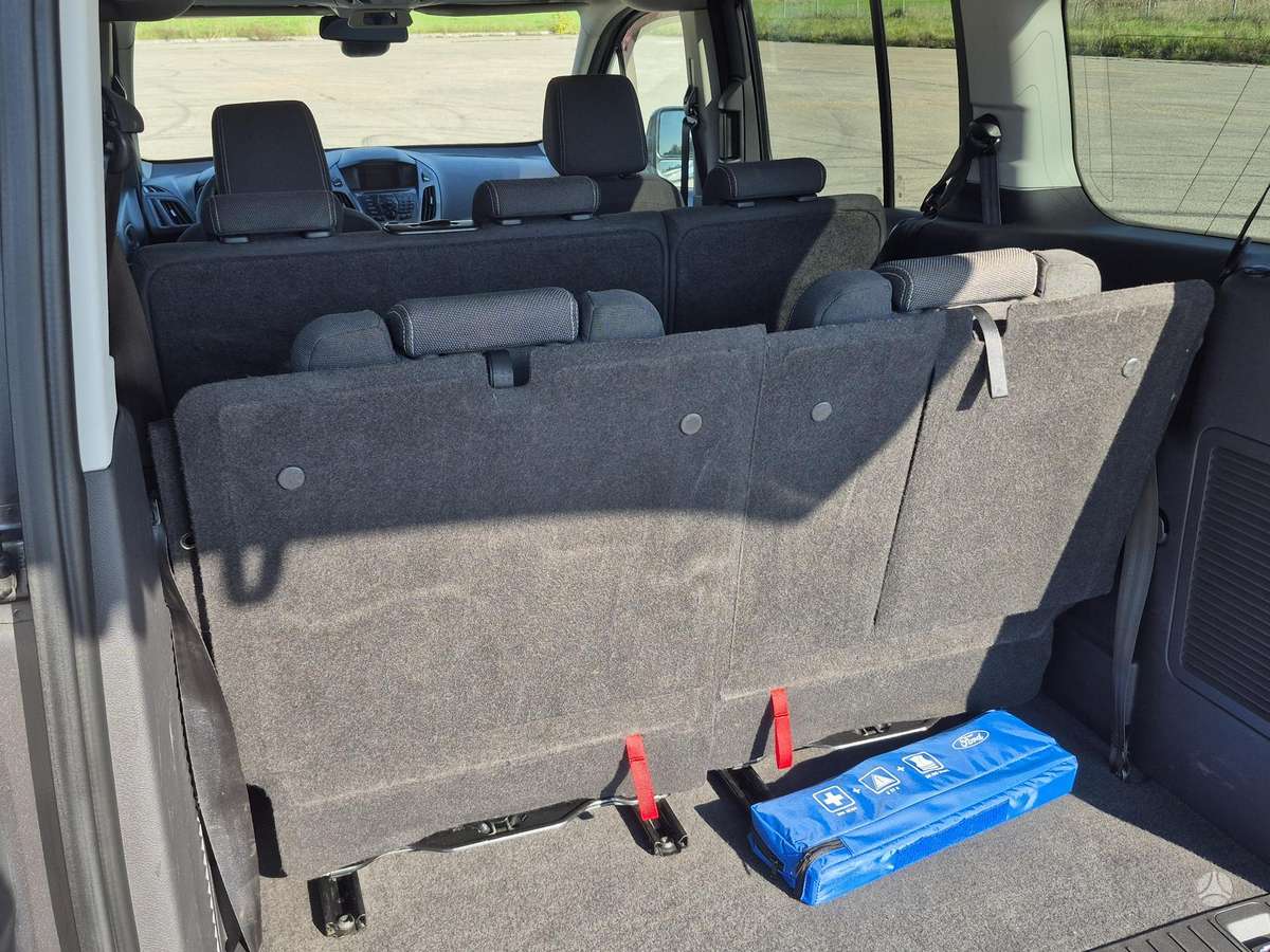 Ford Tourneo 2015 — фото 26