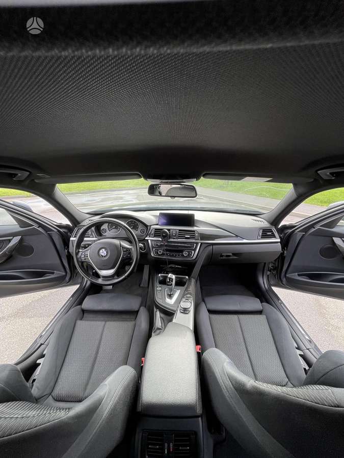 BMW 318 2015 — photo 11