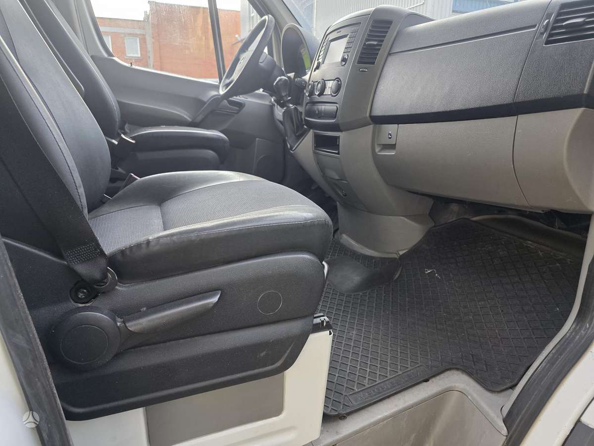 Mercedes-Benz Sprinter 2014 — photo 12