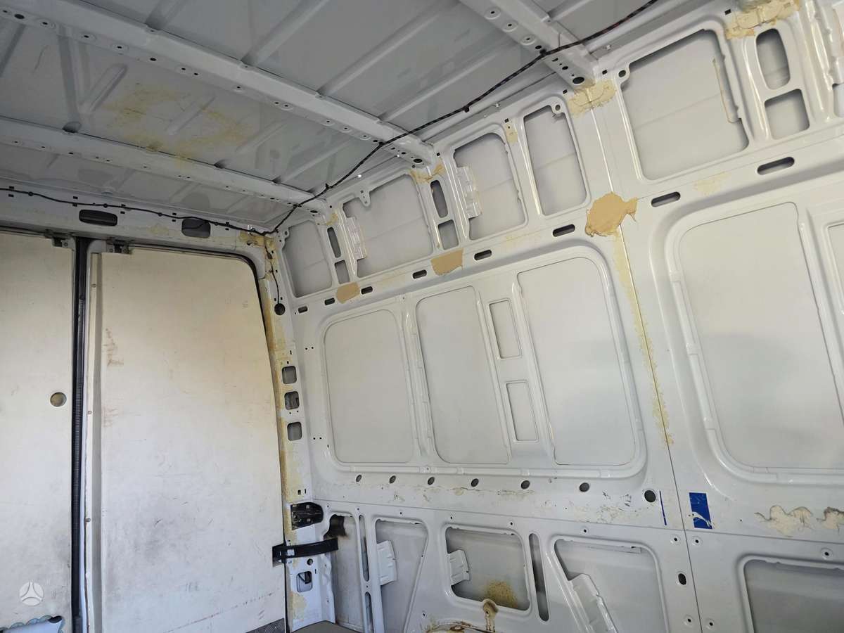 Mercedes-Benz Sprinter 2014 — photo 13
