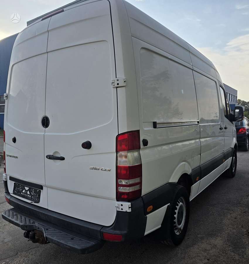 Mercedes-Benz Sprinter 2014 — engine 2200 cm³, 163 HP (120kW)