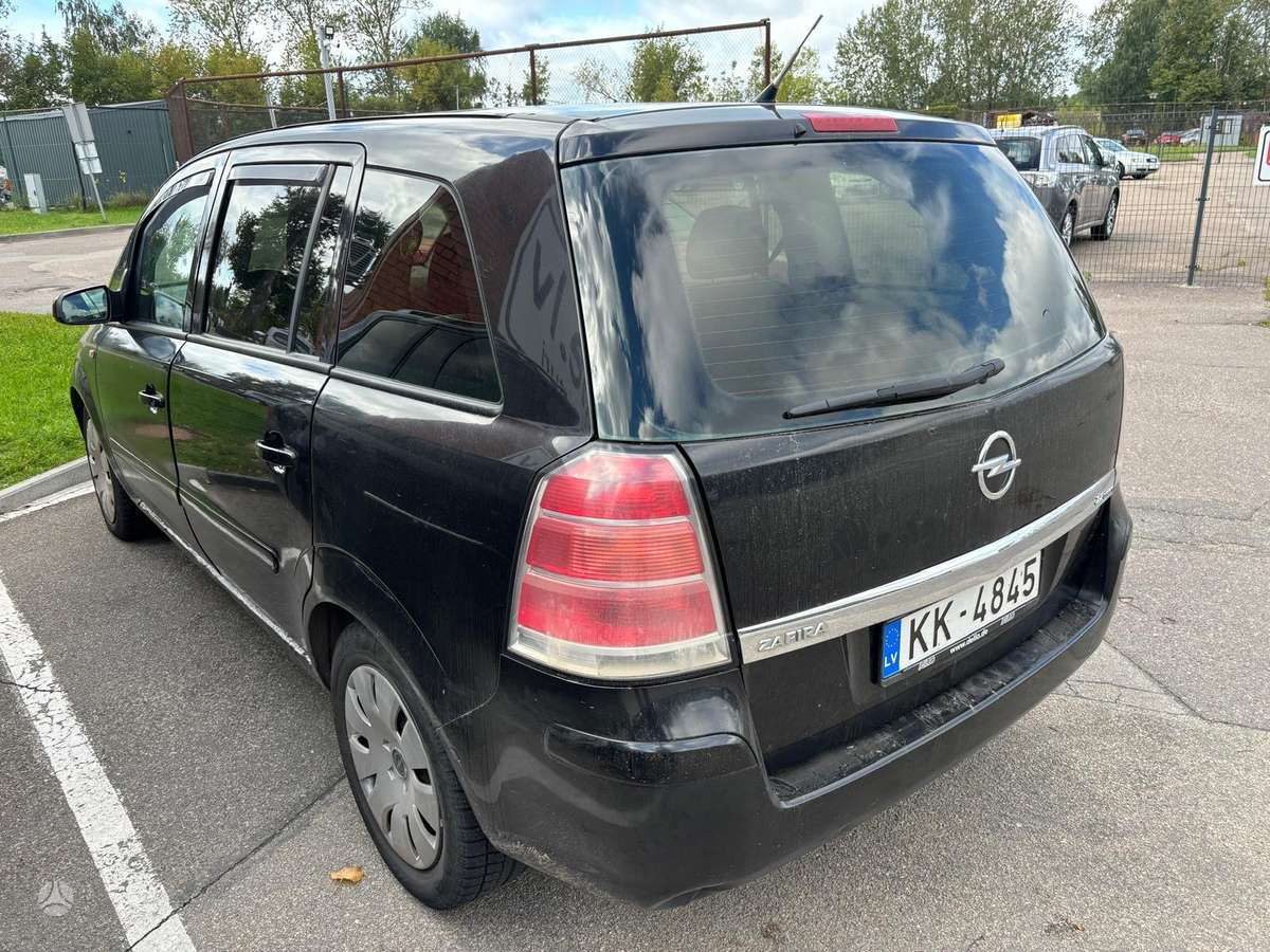 Opel Zafira 2007 — engine 2198 cm³, 150 HP (110kW)