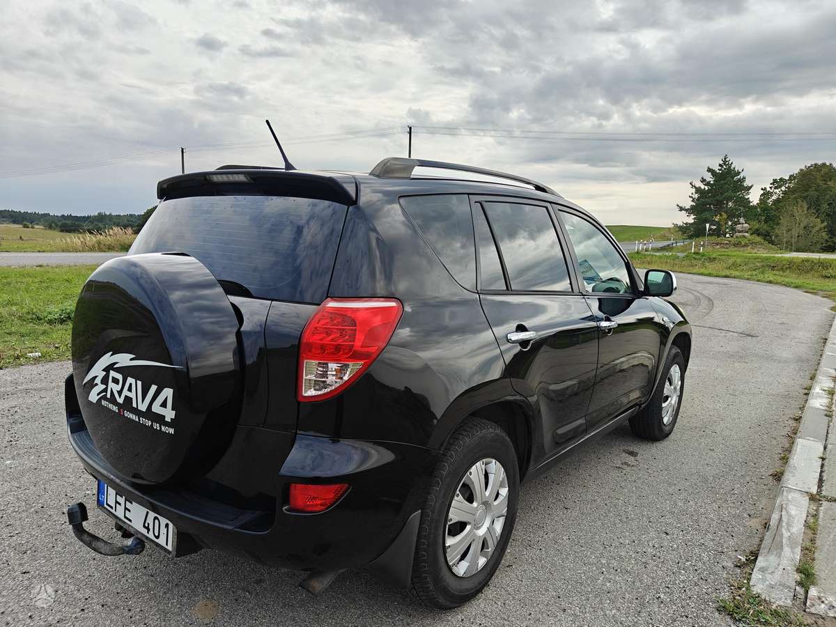 Toyota RAV4 2006 — фото 7