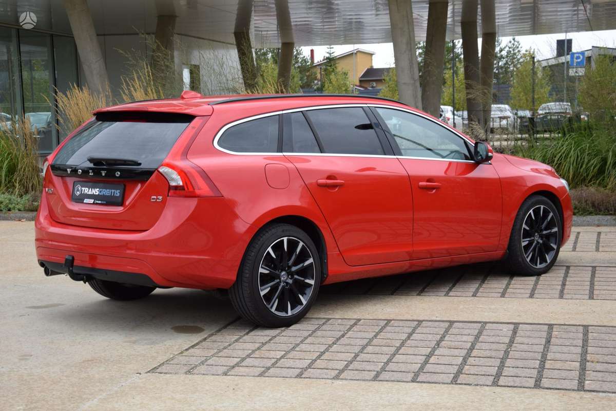 Volvo V60 2014 — фото 13