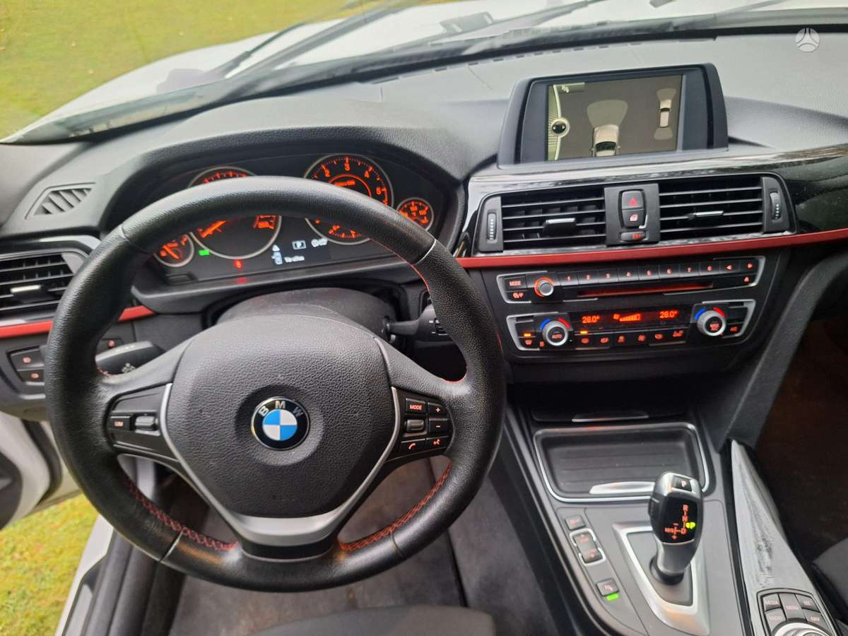 BMW 316 2013 — photo 20