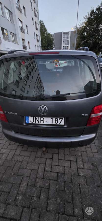 Volkswagen Touran 2006 — photo 8