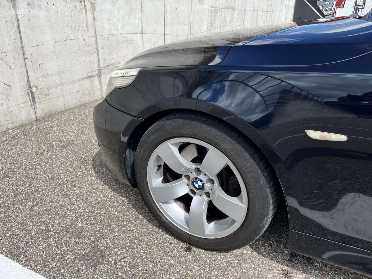BMW 530 2005 — photo 15