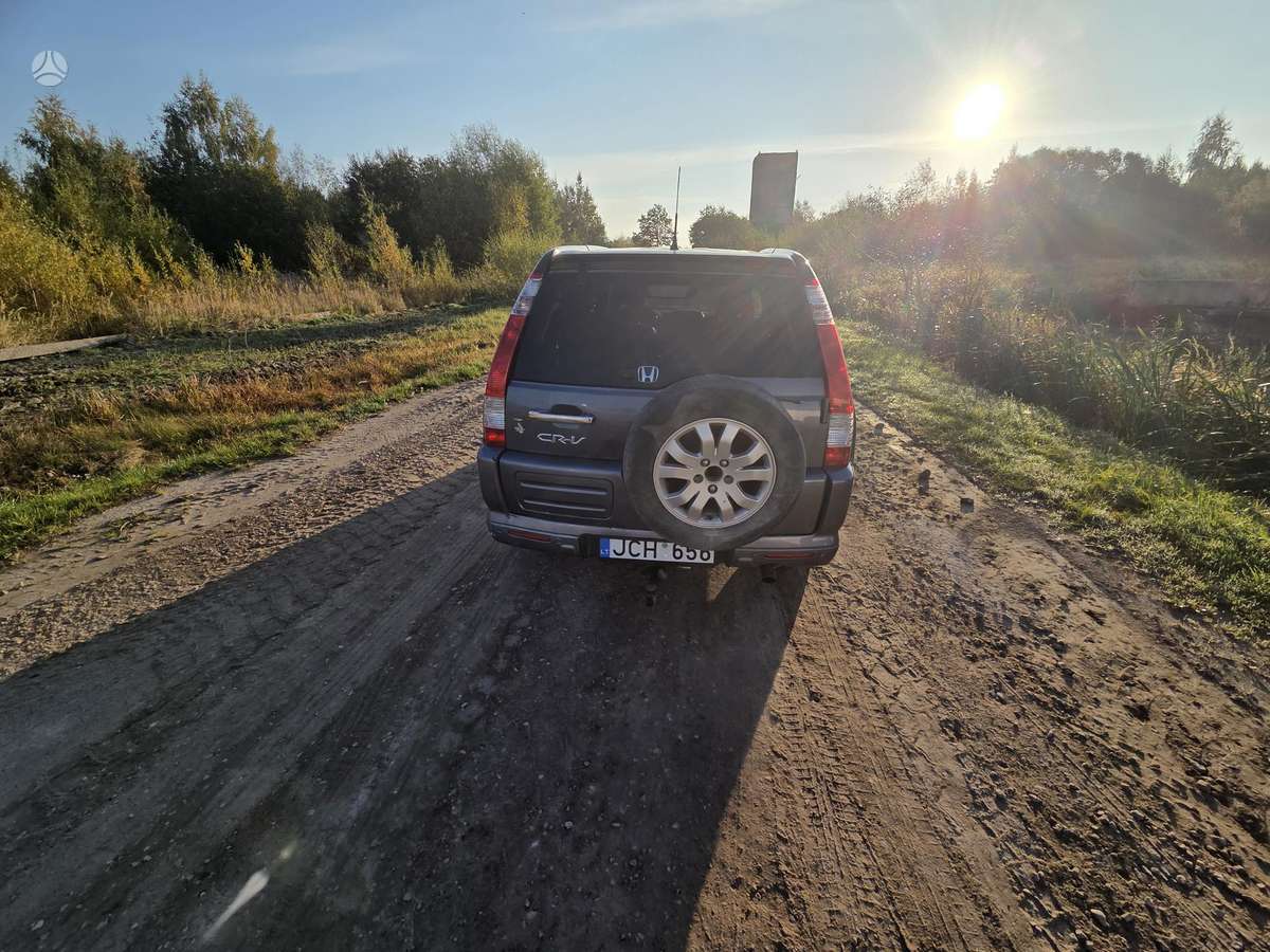 Honda CR-V 2005 — салон
