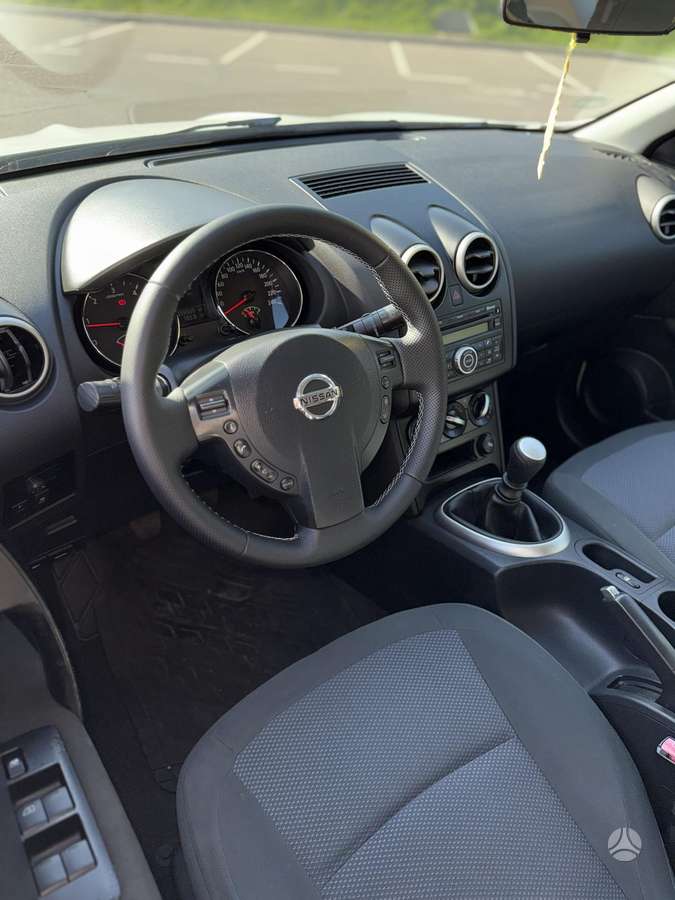 Nissan Qashqai 2010 — фото 10