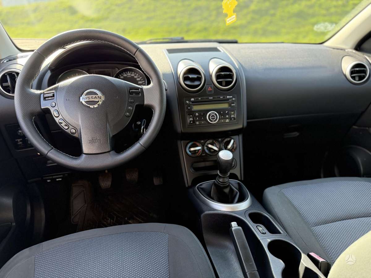Nissan Qashqai 2010 — фото 11