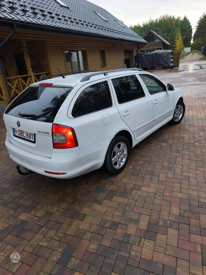 Skoda Octavia 2010 — photo 14