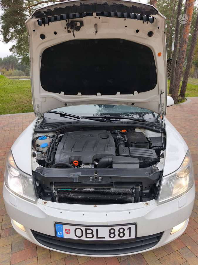 Skoda Octavia 2010 — photo 19