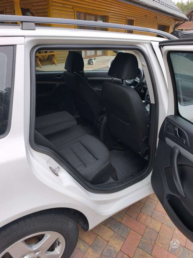 Skoda Octavia 2010 — photo 29