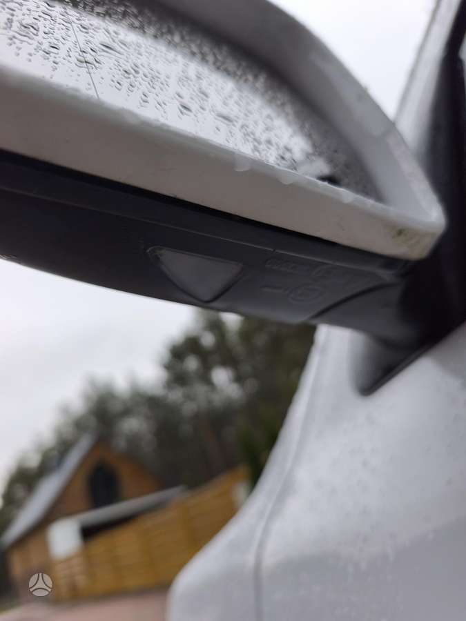 Skoda Octavia 2010 — photo 45