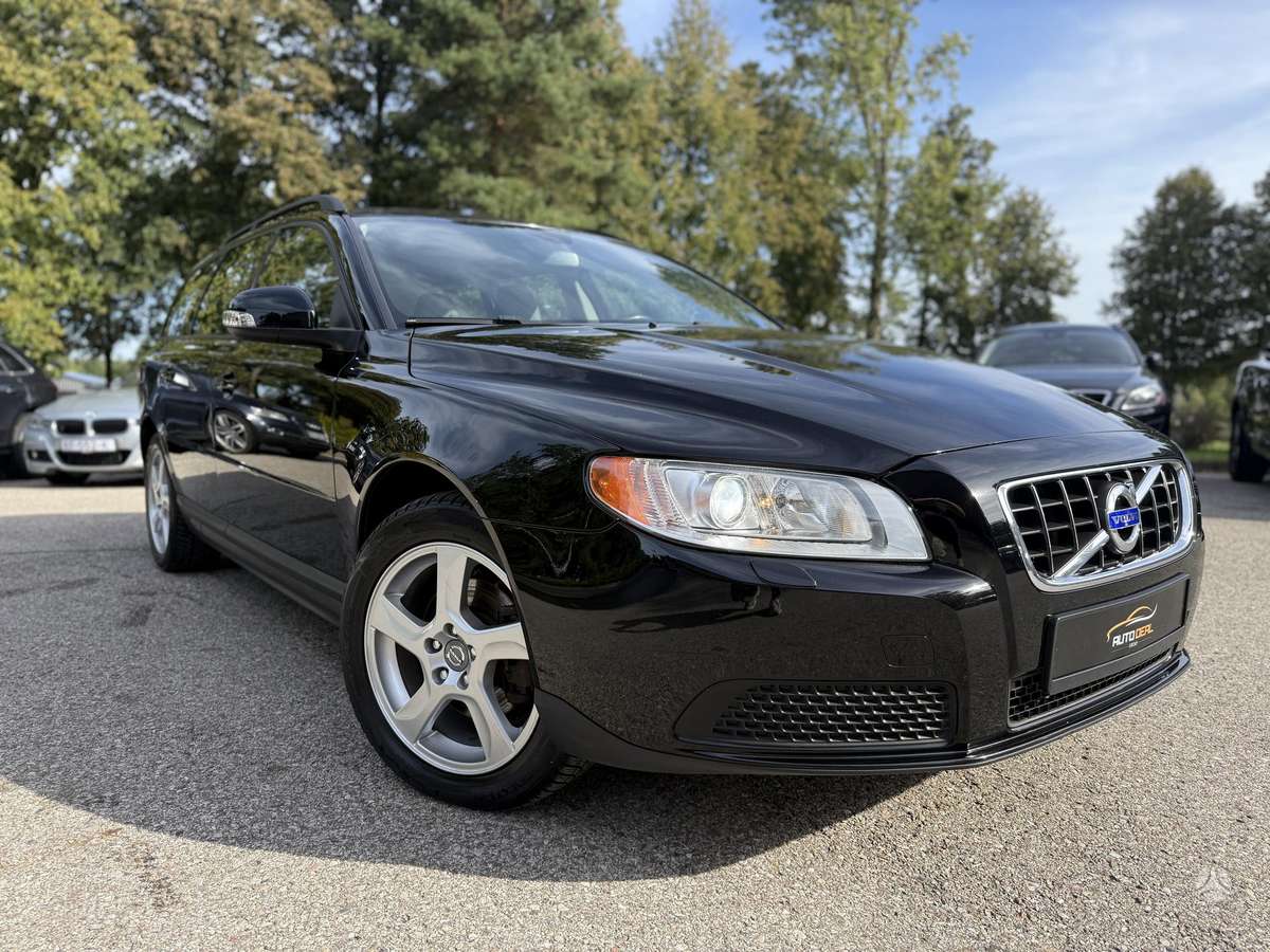 Volvo V70 2010 — engine 1997 cm³, 136 HP (100kW)