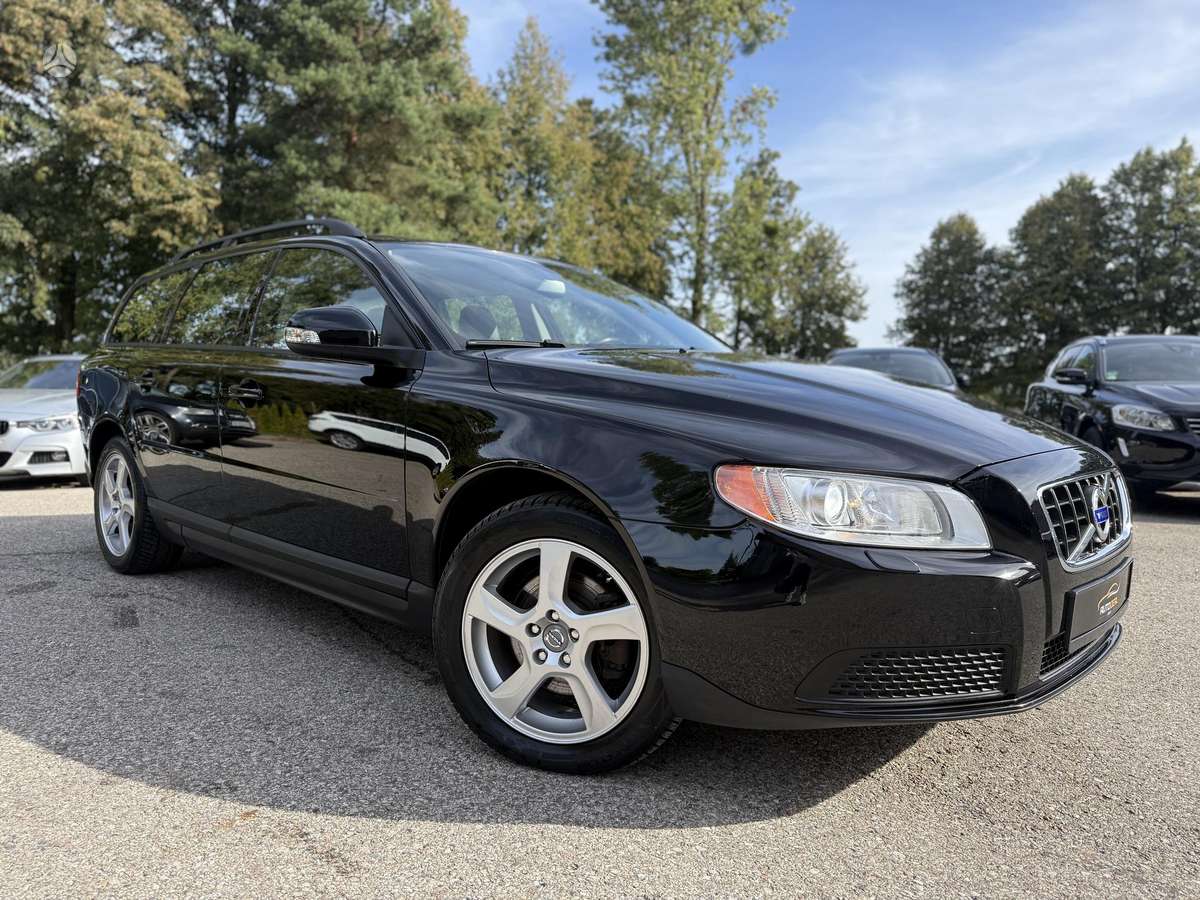 Volvo V70 2010 — photo 5