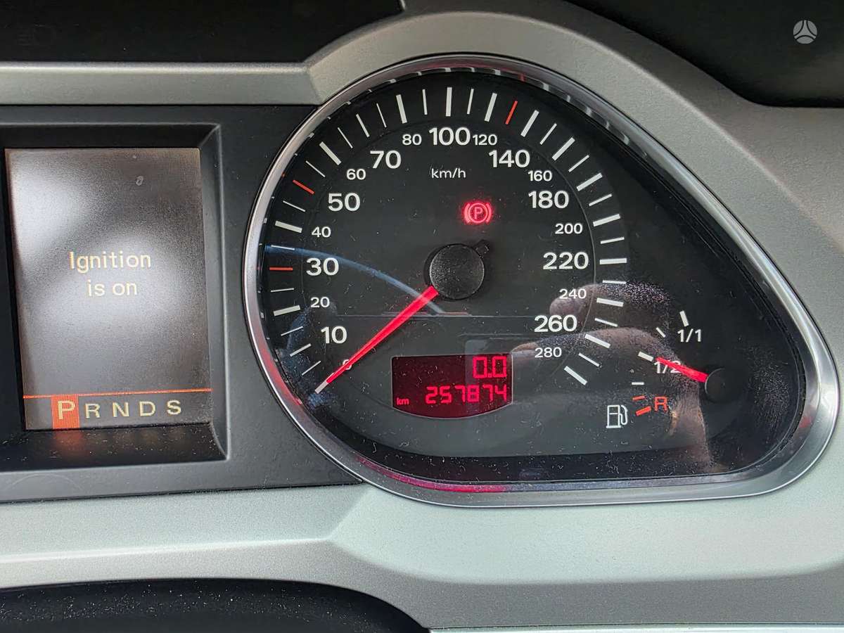 Audi A6 2008 — photo 10