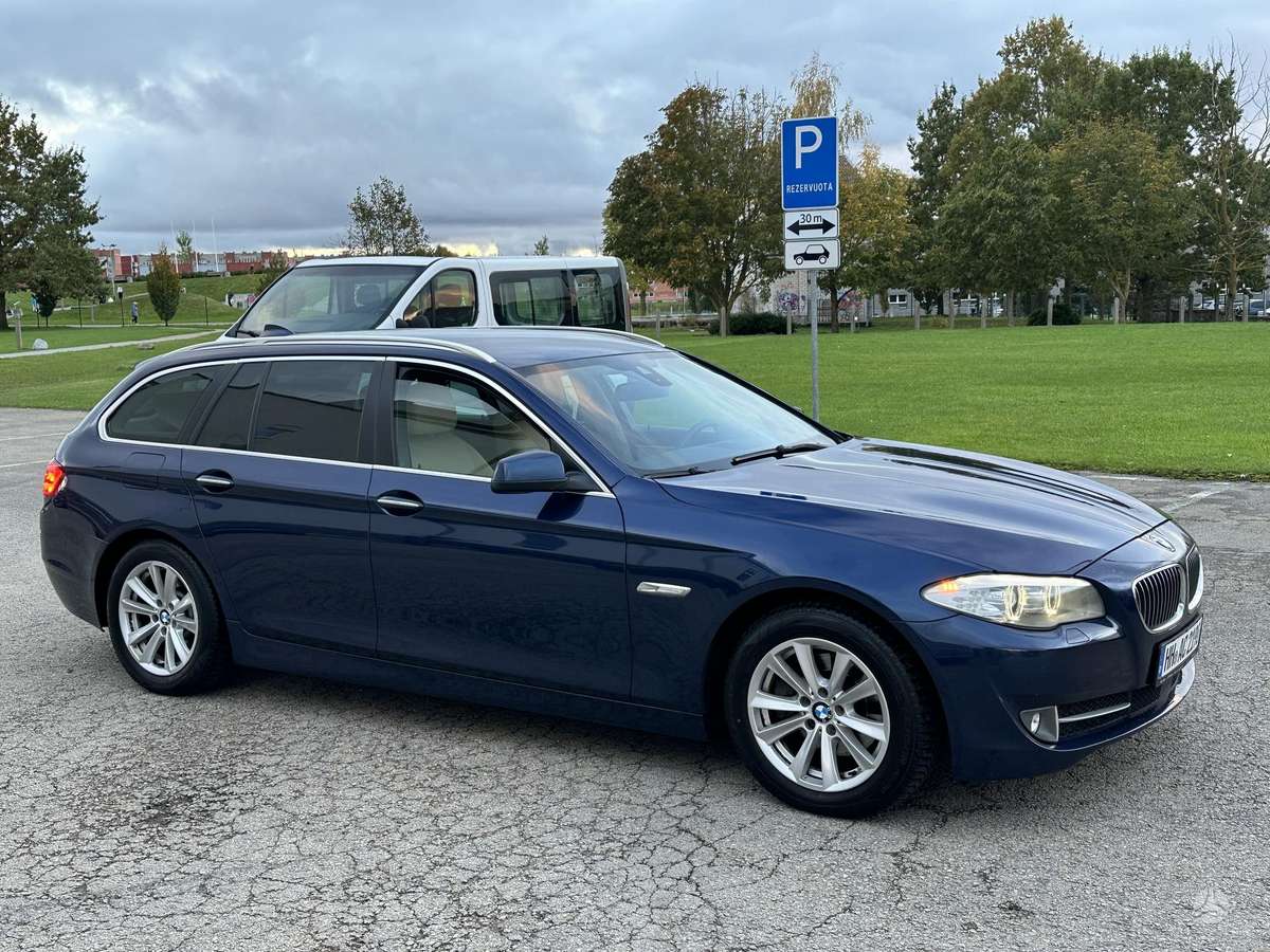 BMW 520 2013 — фото 20