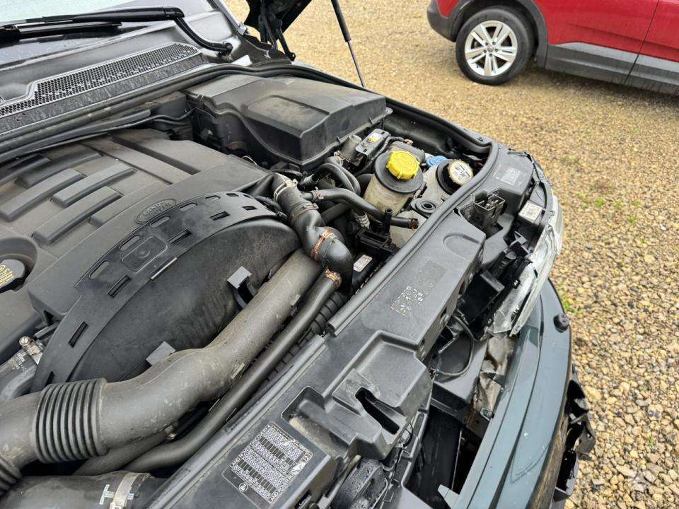 Land Rover 2012 — photo 15