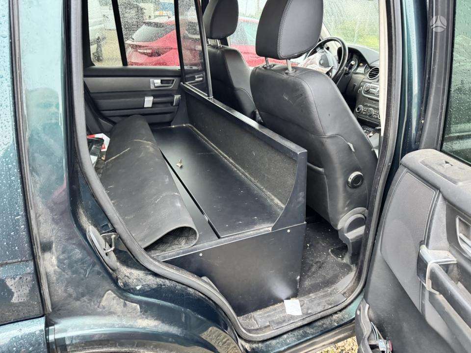 Land Rover 2012 — photo 17