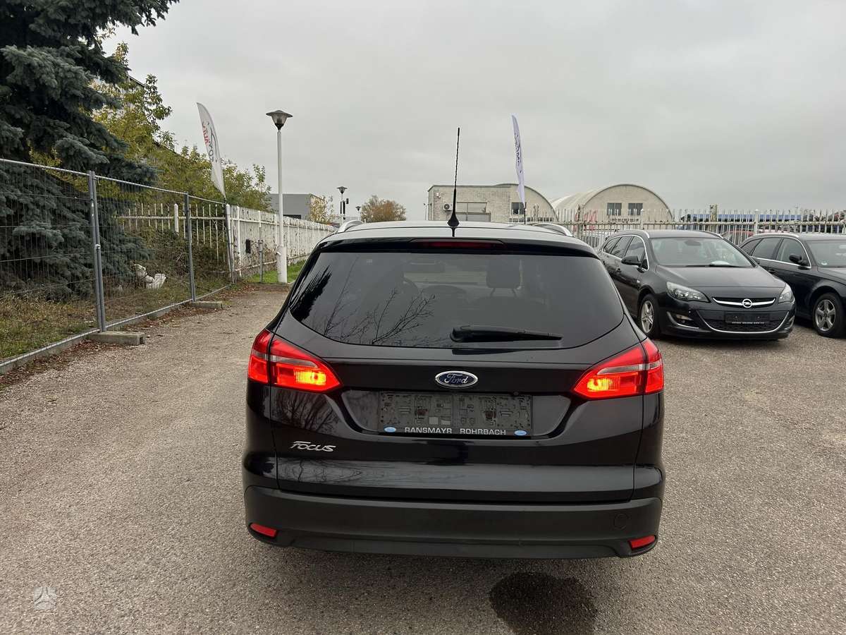 Ford Focus 2014 — photo 6
