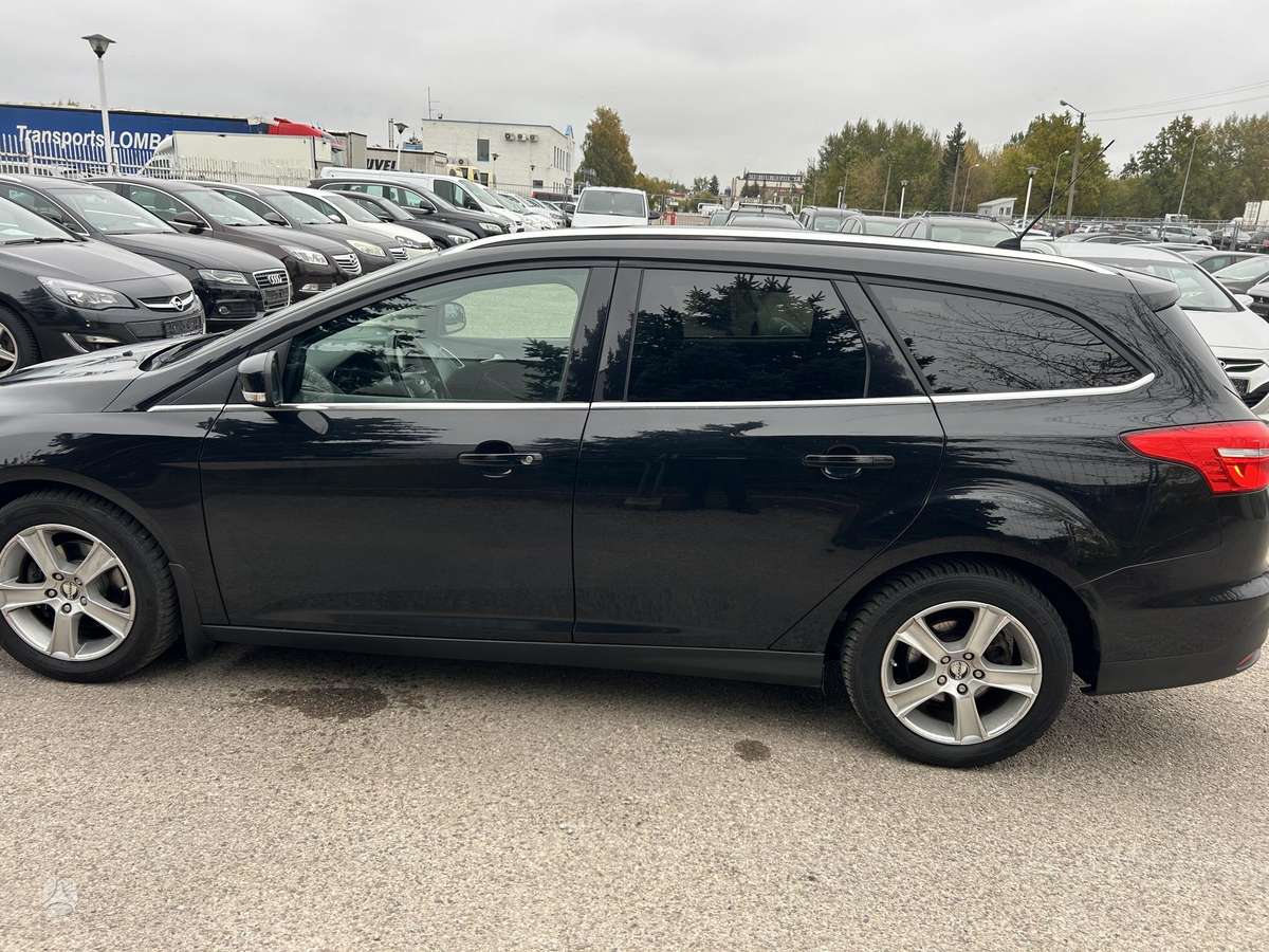 Ford Focus 2014 — photo 7