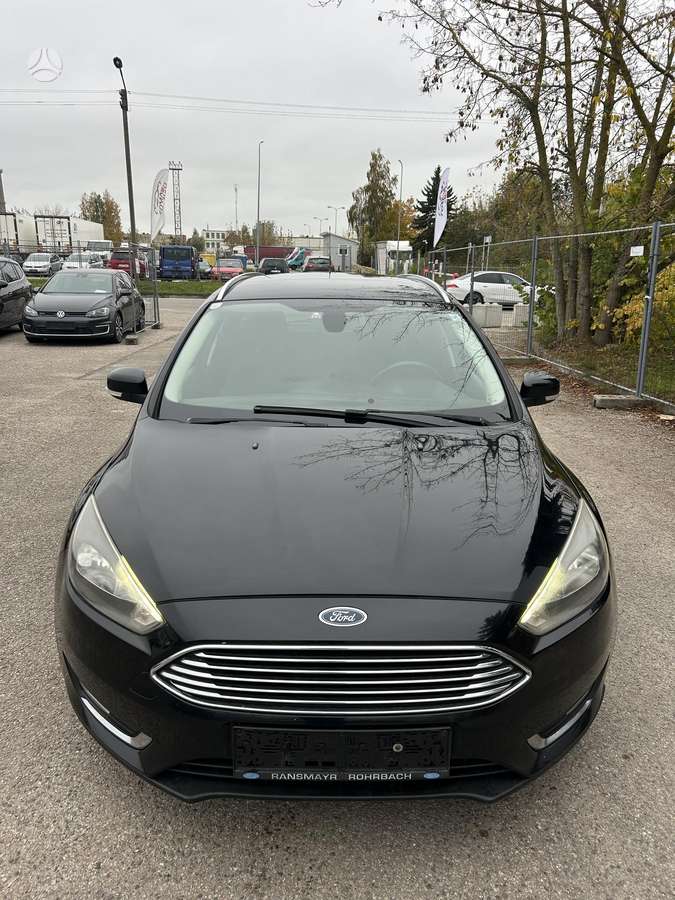 Ford Focus 2014 — photo 9