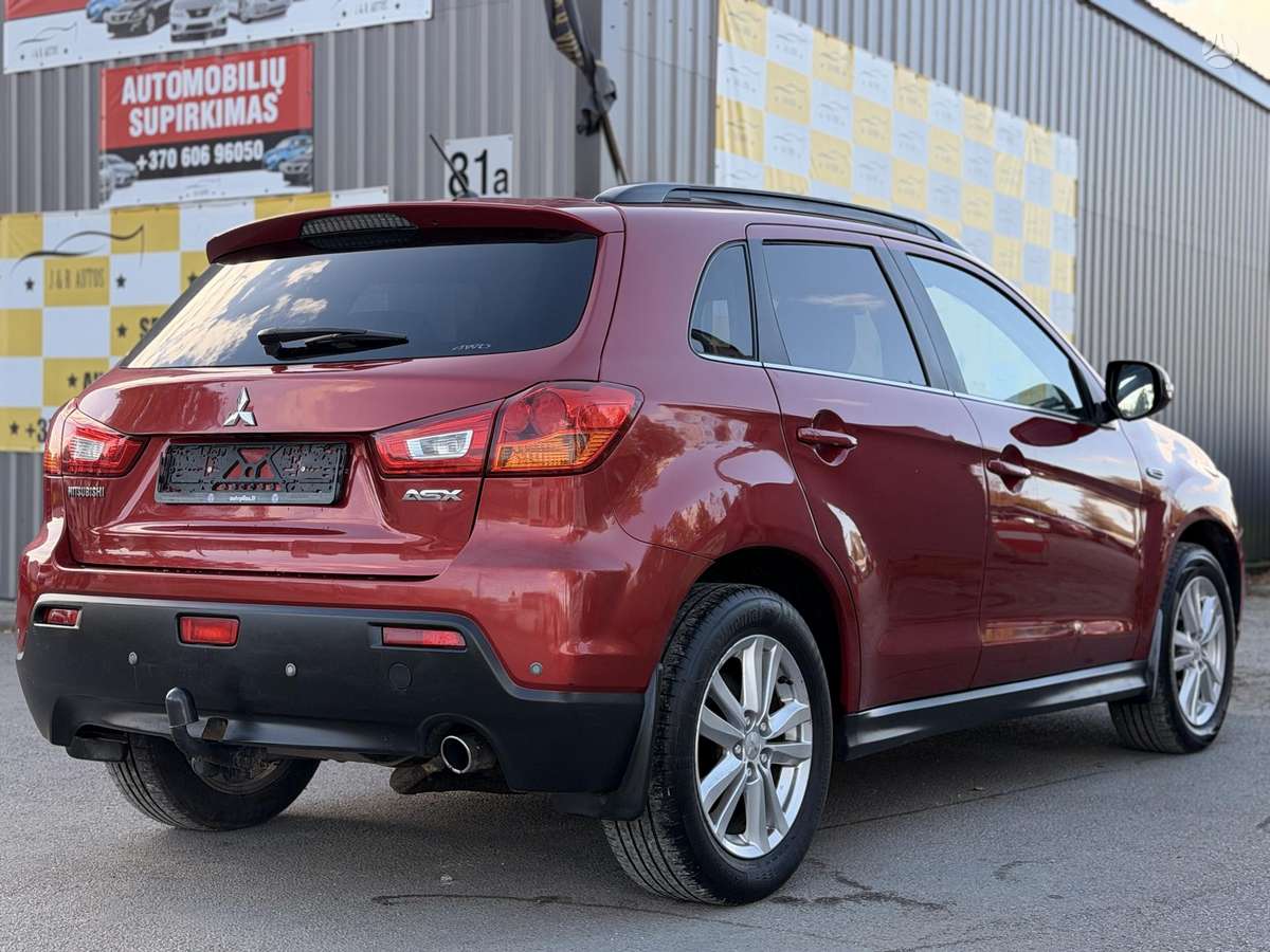 Mitsubishi ASX 2011 — photo 10