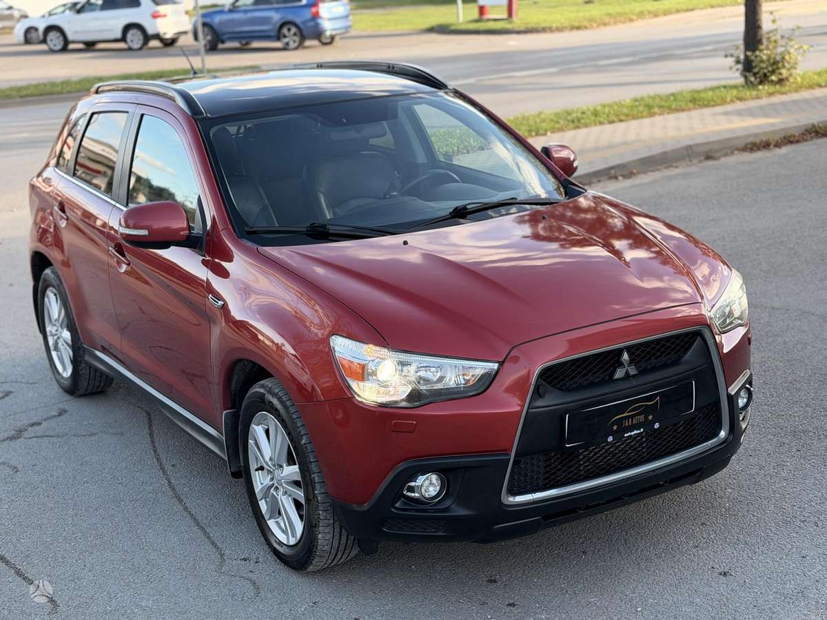 Mitsubishi ASX 2011 — photo 12