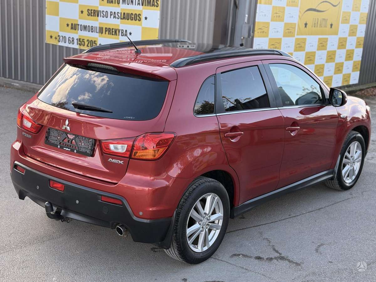 Mitsubishi ASX 2011 — photo 13