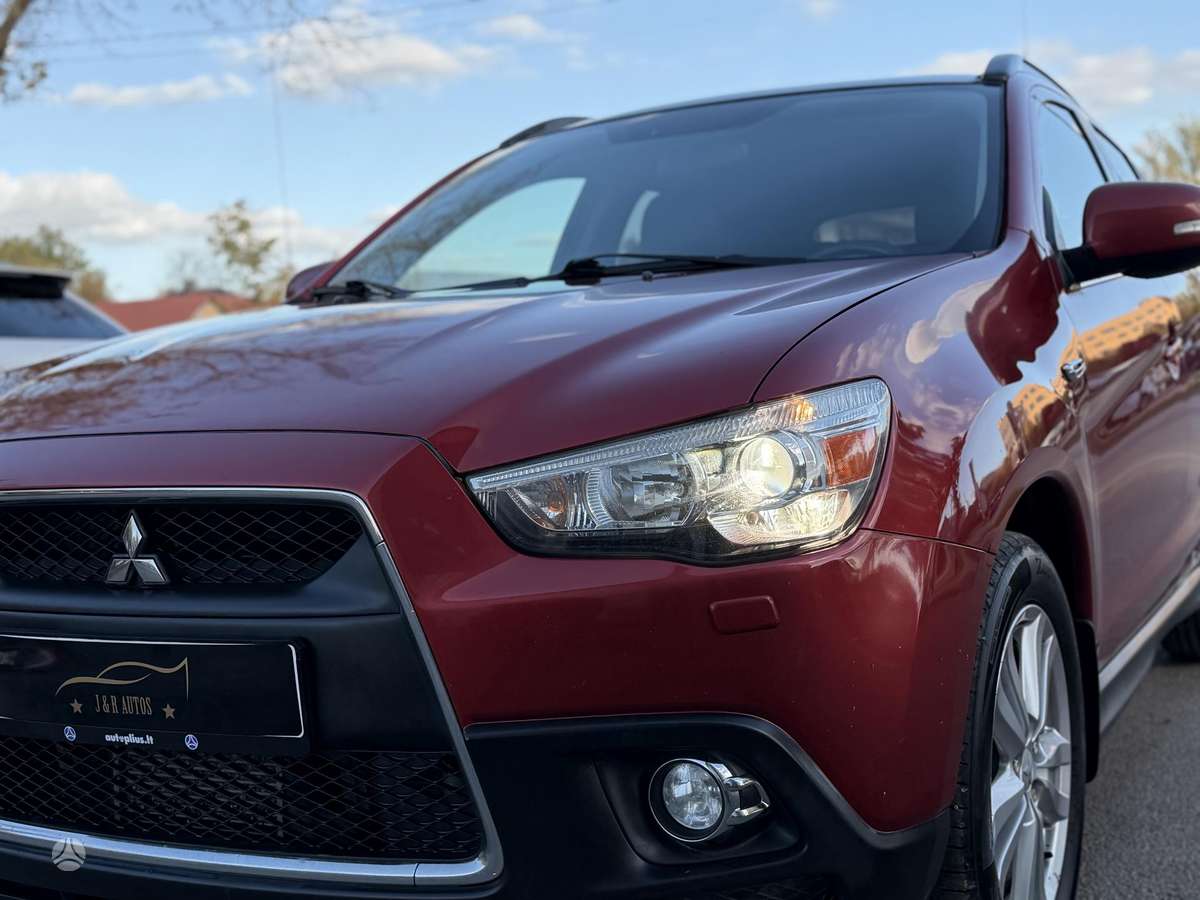 Mitsubishi ASX 2011 — photo 15