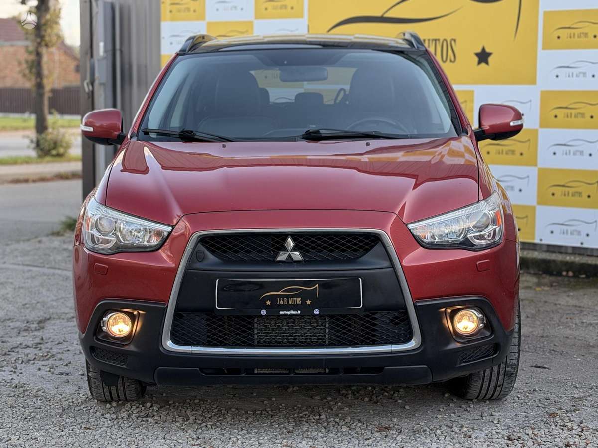 Mitsubishi ASX 2011 — interior
