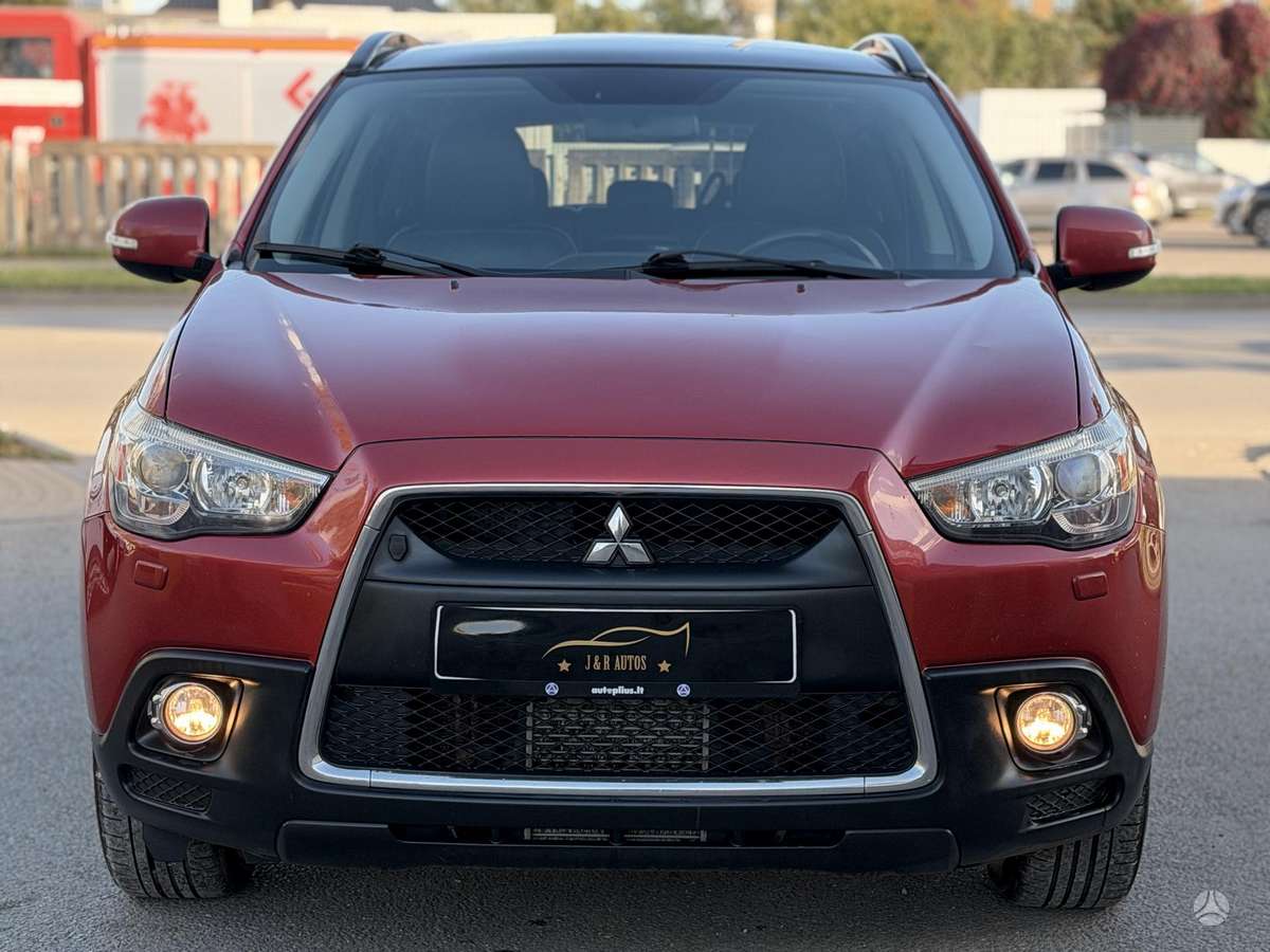 Mitsubishi ASX 2011 — engine 1798 cm³, 150 HP (110kW)