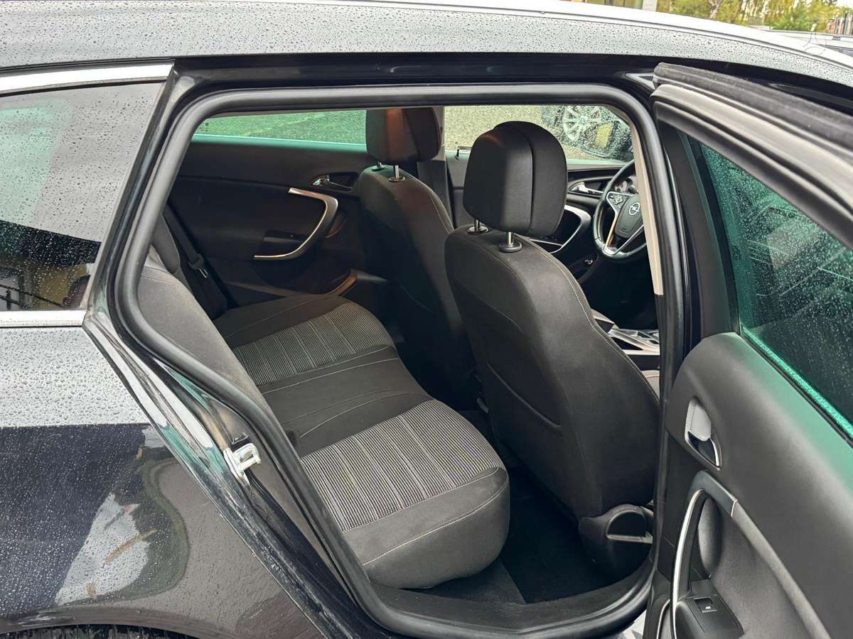 Opel Insignia 2015 — photo 12