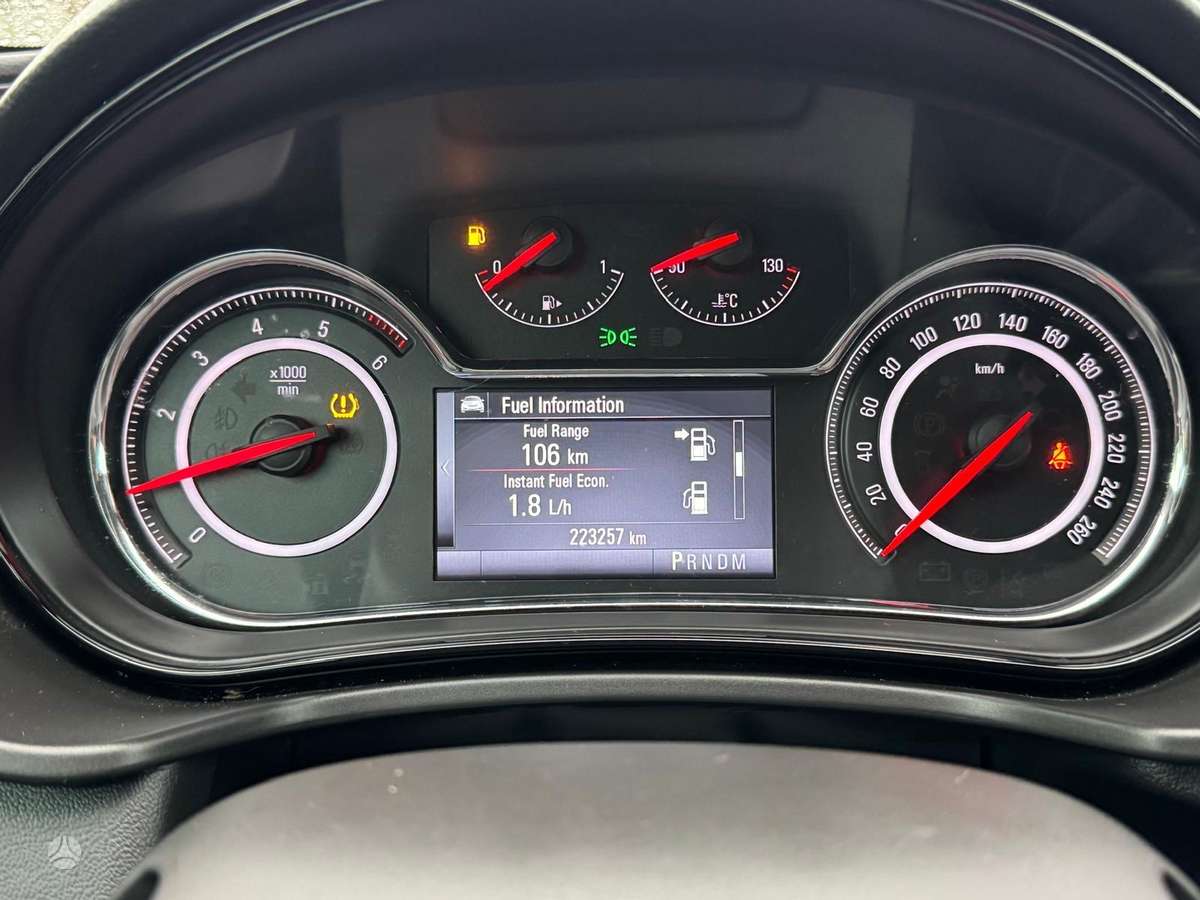 Opel Insignia 2015 — photo 22