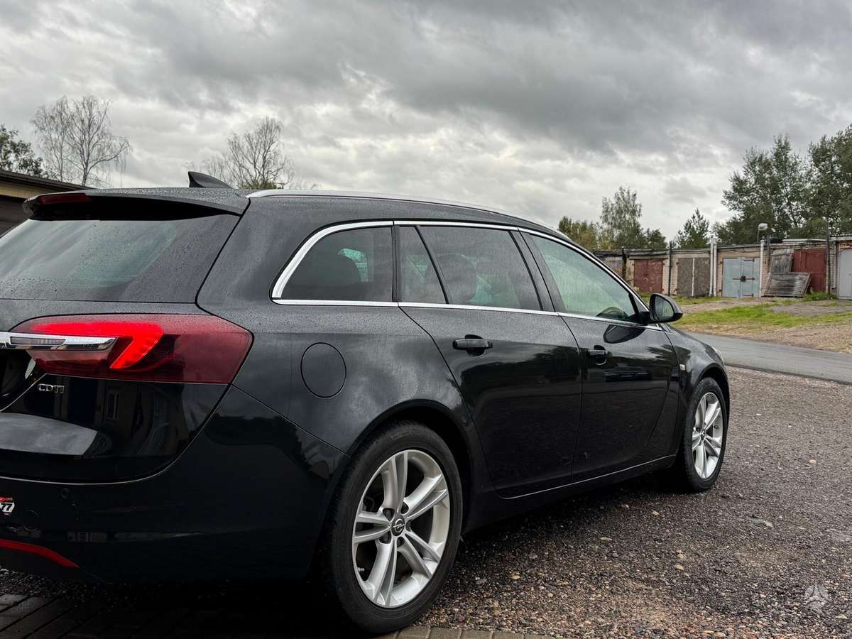 Opel Insignia 2015 — photo 9