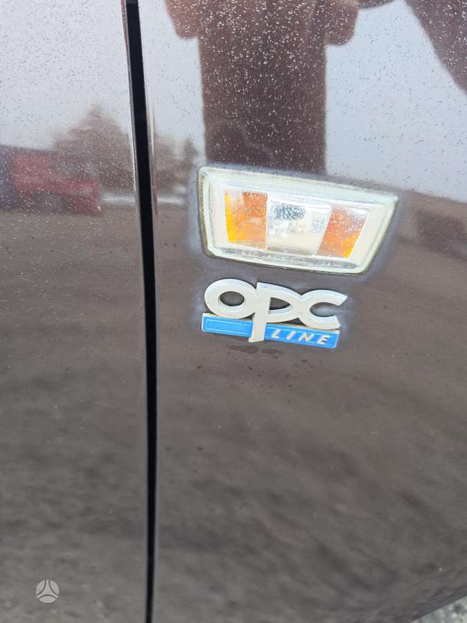 Opel Insignia 2012 — photo 20