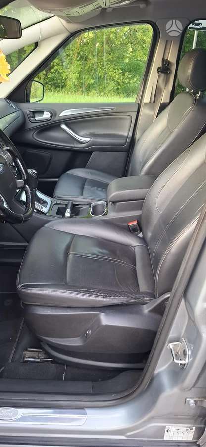 Ford S-MAX 2014 — салон