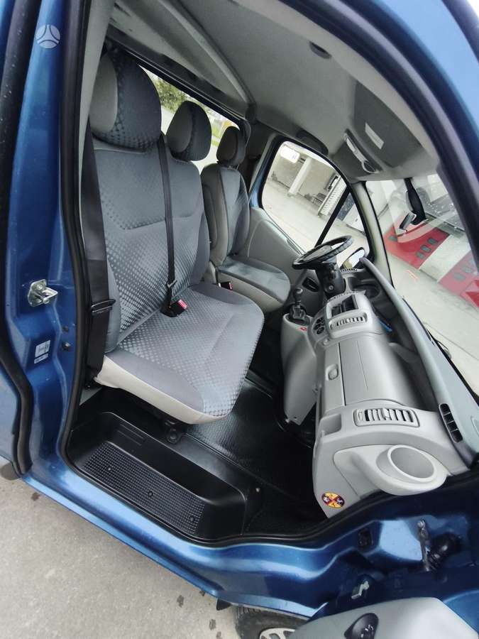 Renault Trafic 2008 — photo 10