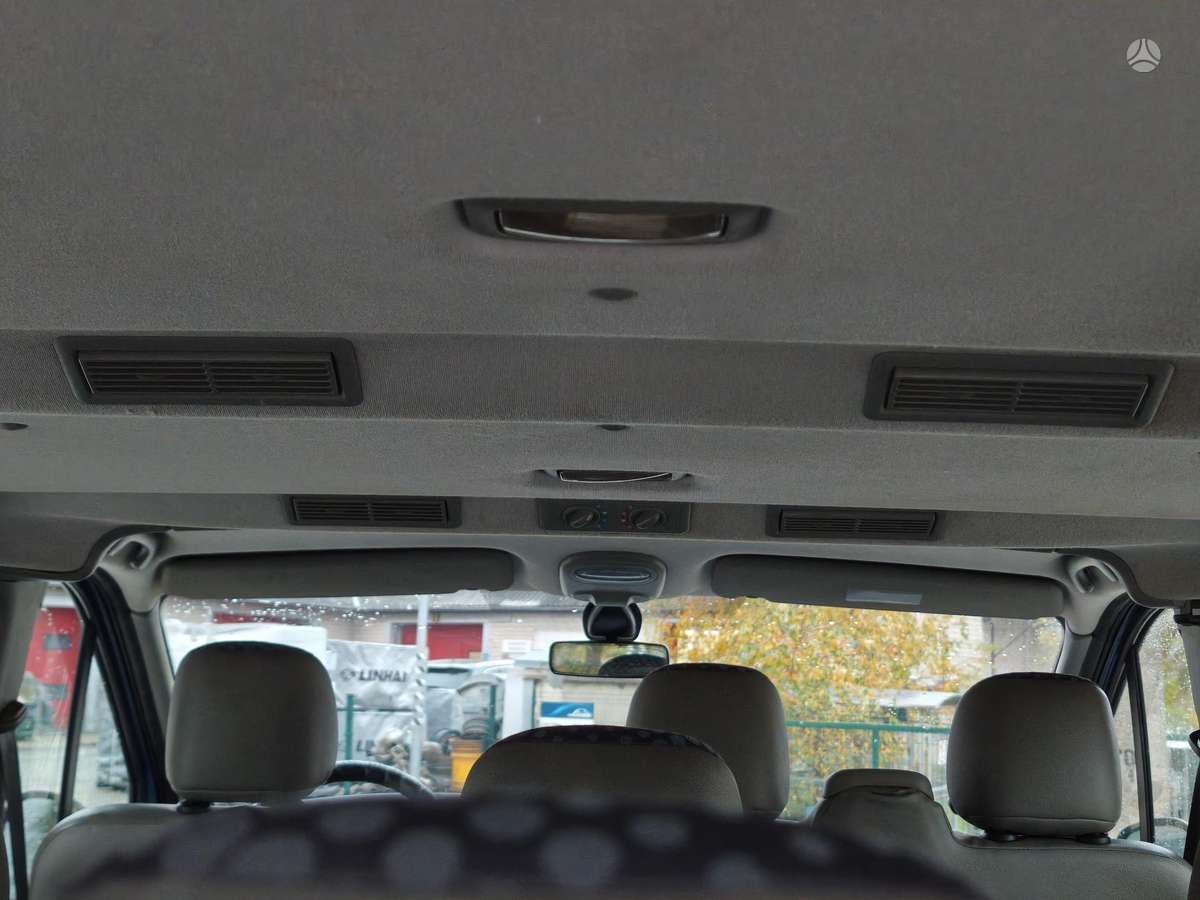 Renault Trafic 2008 — photo 14