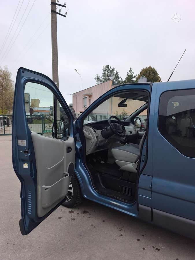 Renault Trafic 2008 — photo 7