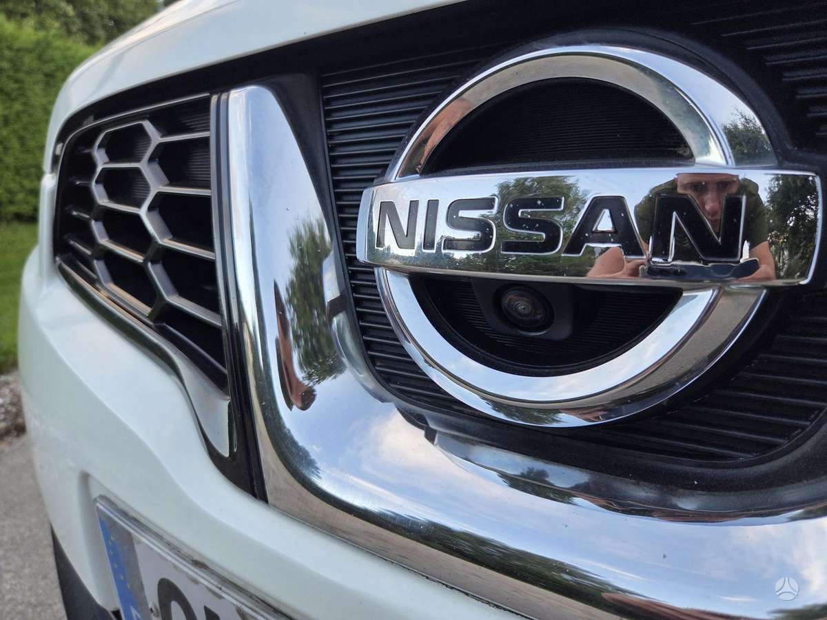 Nissan Qashqai 2013 — engine 1600 cm³, 131 HP (96kW)