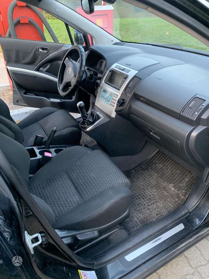 Toyota Corolla 2008 — photo 10