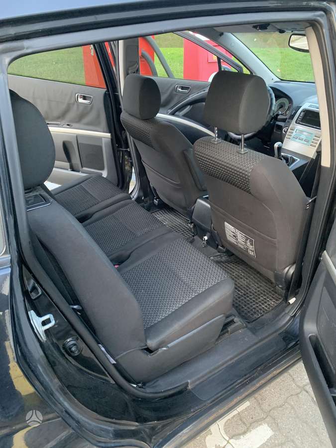 Toyota Corolla 2008 — photo 9